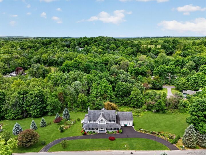 Property Photo:  2 Melissa Lane  NY 10992 