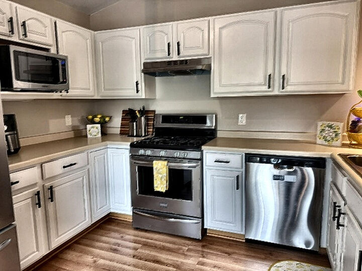 Property Photo: 2205 N University Dr WI 53188