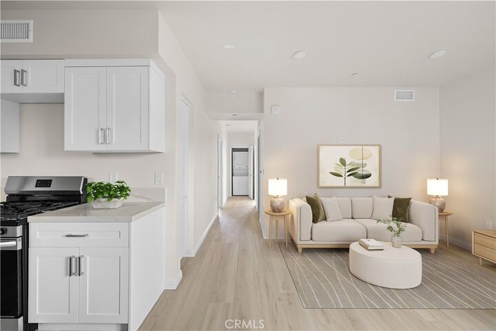Property Photo:  1818 S Norton Avenue 207  CA 90018 