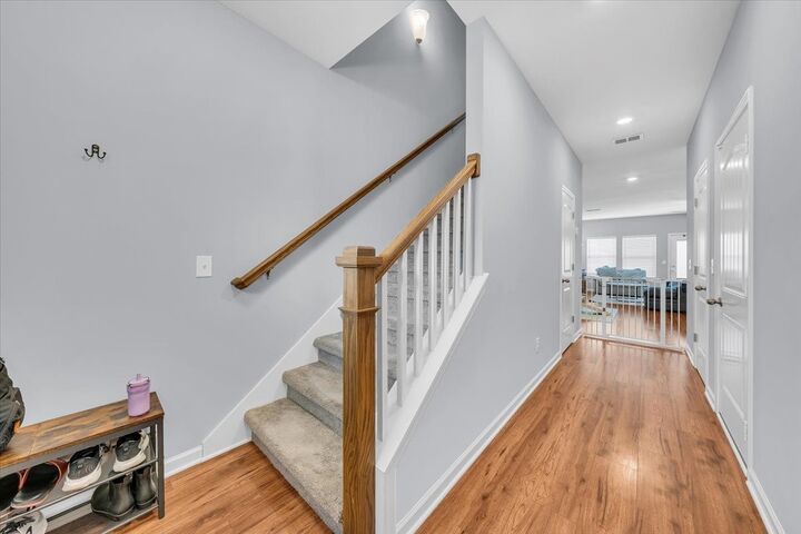 Property Photo: 5613 Dockside Dr TN 37153