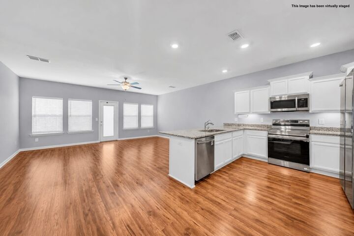 Property Photo:  5613 Dockside Dr  TN 37128 