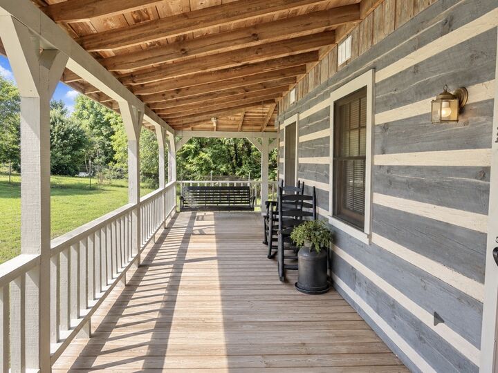 Property Photo: 312 Grand View Dr TN 37166