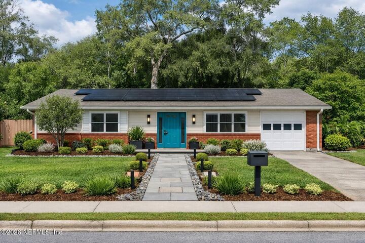 Property Photo:  1814 Grove Park Drive  FL 32073 