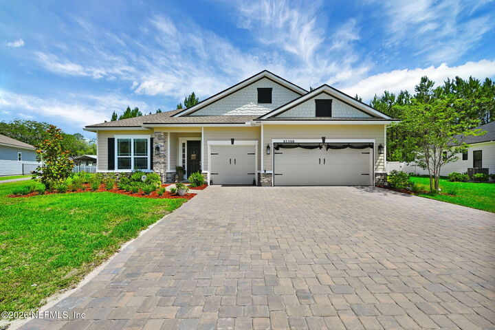 Property Photo: 85390 Sandy Ridge Loop FL 32097