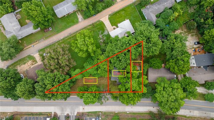 Property Photo:  1236 W Mount Comfort Road  AR 72703 