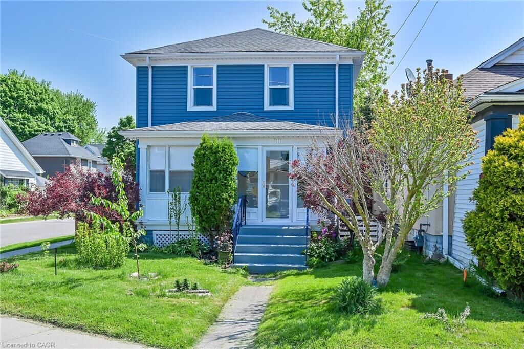 Property Photo:  50 York Street  ON L2R 6C3 