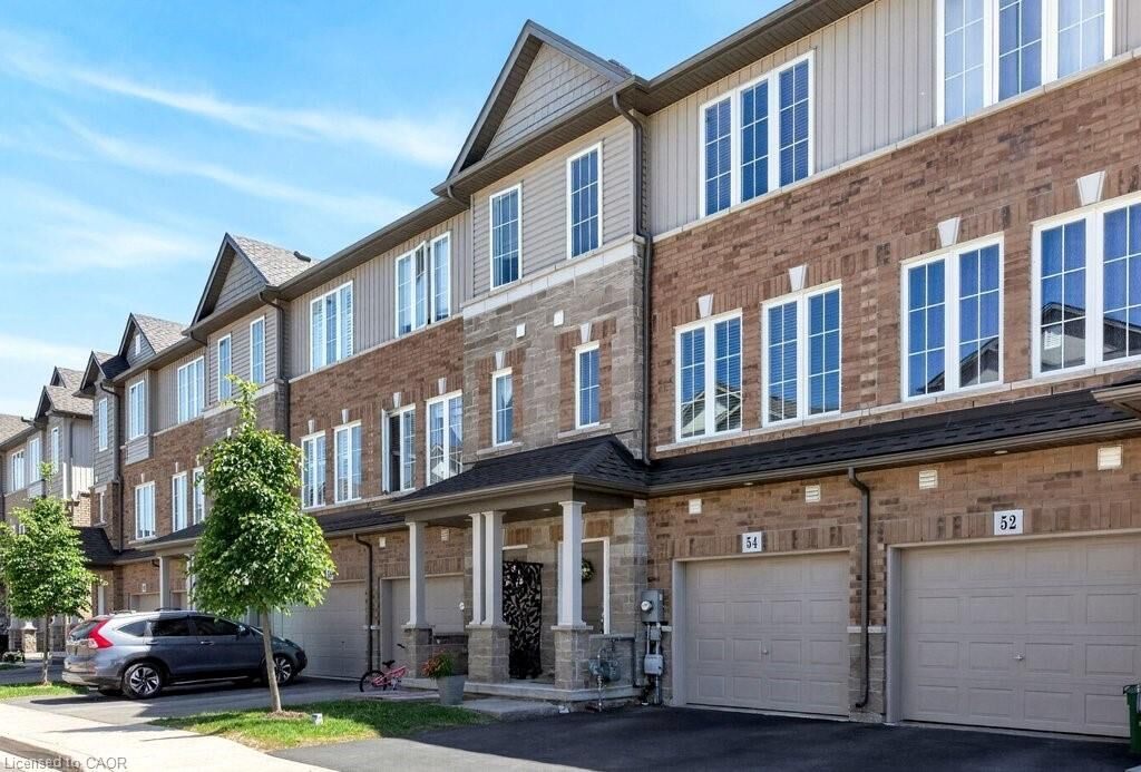 Property Photo:  54 Aquarius Crescent  ON L0R 1P0 