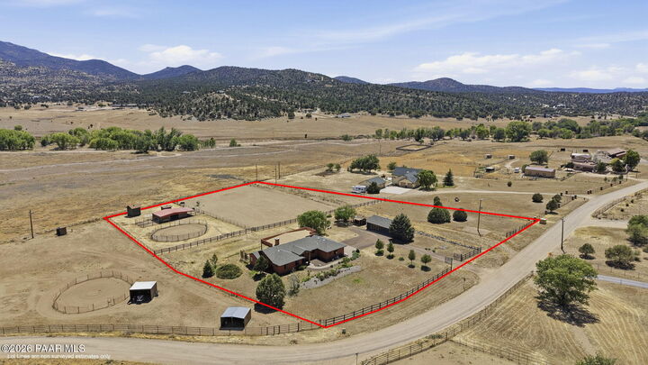 Property Photo:  5275 W Stazenski Road  AZ 86305 