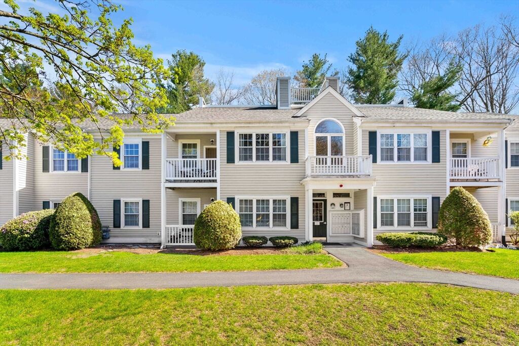 Property Photo:  400 Brookside Dr E  MA 01810 
