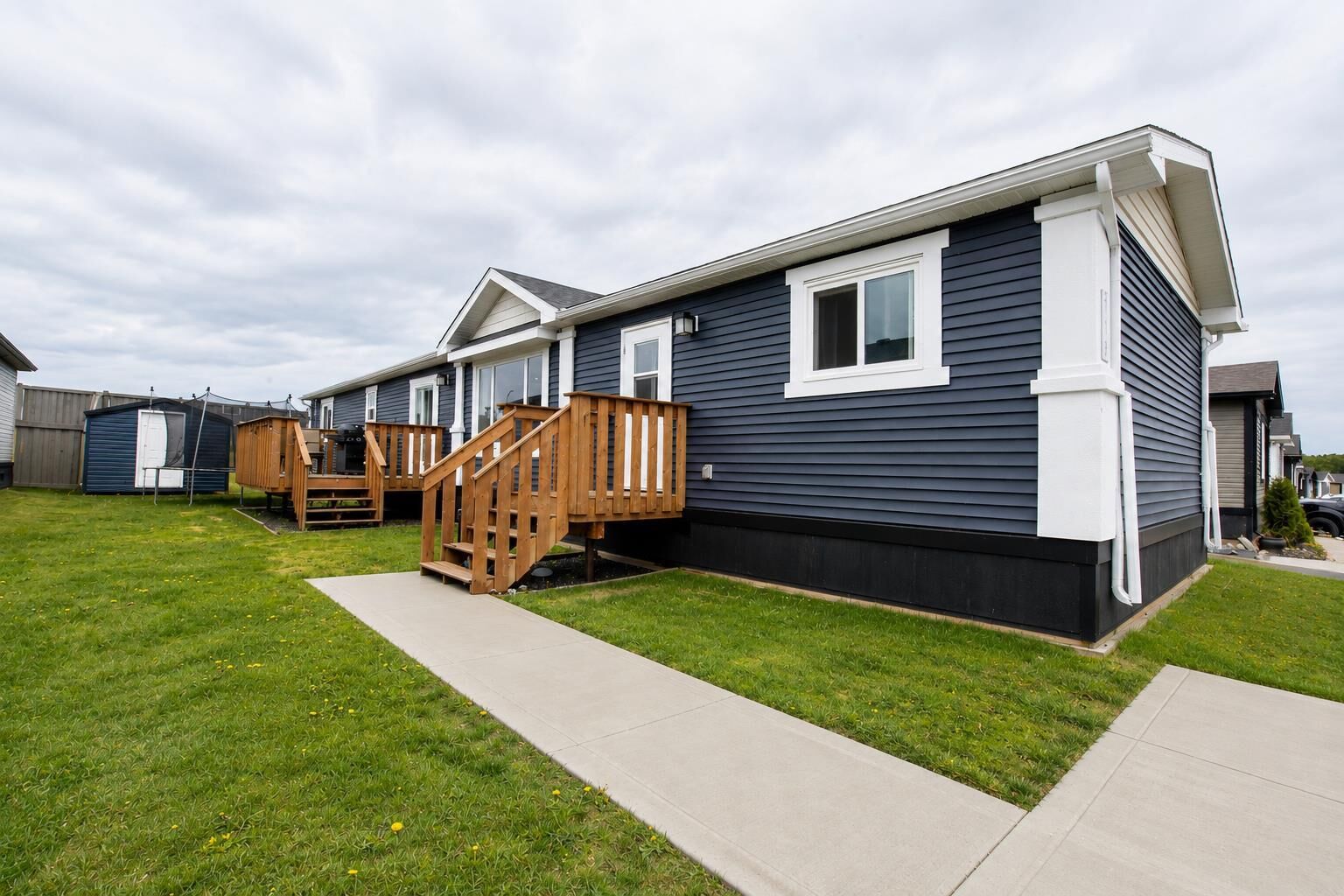Property Photo:  11850 84 Avenue 119  AB T8W 0M4 