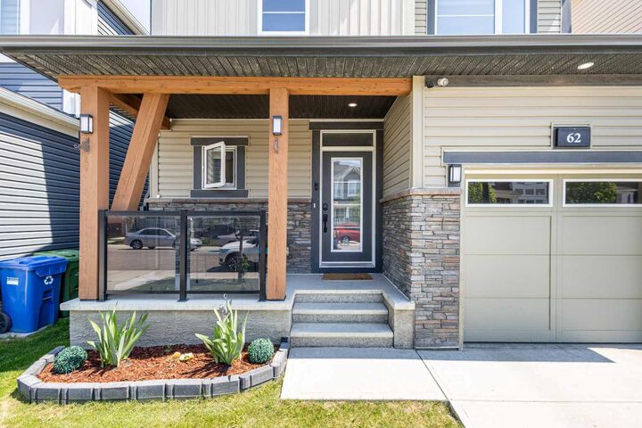 Property Photo:  62 Carrington Rise NW  AB T3P 0Y8 