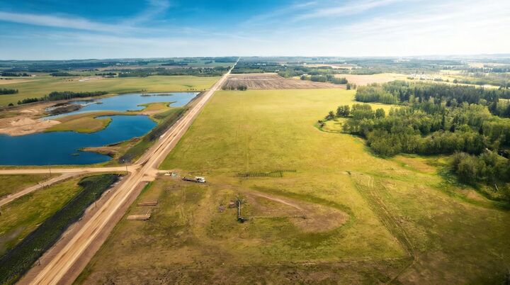 Property Photo: 424 Township Road AB T4J 1R3