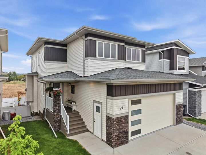 Property Photo:  99 Vancouver Crescent  AB T4R 0P3 