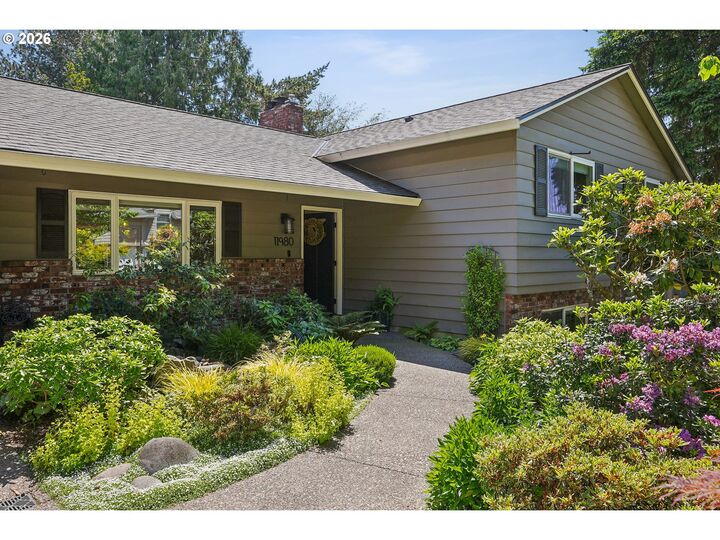 Property Photo:  11980 NW Oatfield Ct  OR 97229 