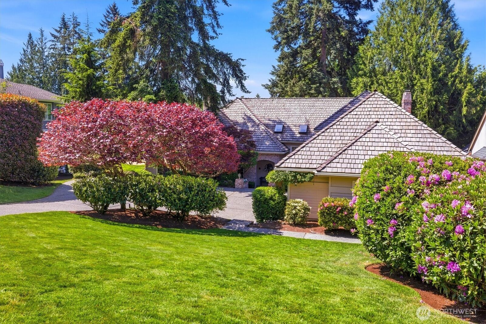 Property Photo: 13713 209th Avenue NE WA 98077