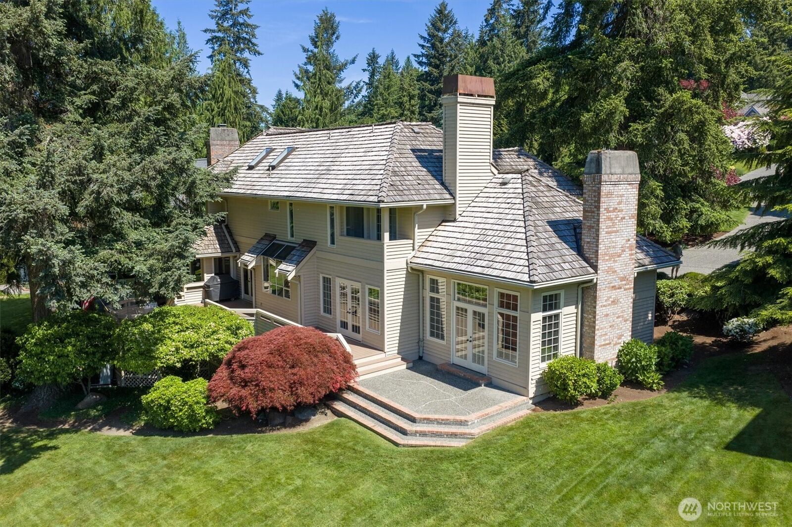 Property Photo: 13713 209th Avenue NE WA 98077