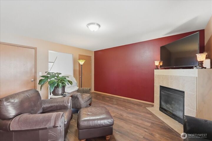 Property Photo:  5035  Bowwood Circle NE  WA 98311 