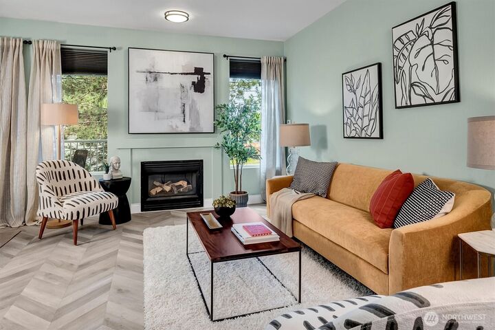 Property Photo:  10825 SE 200th Street E202  WA 98031 