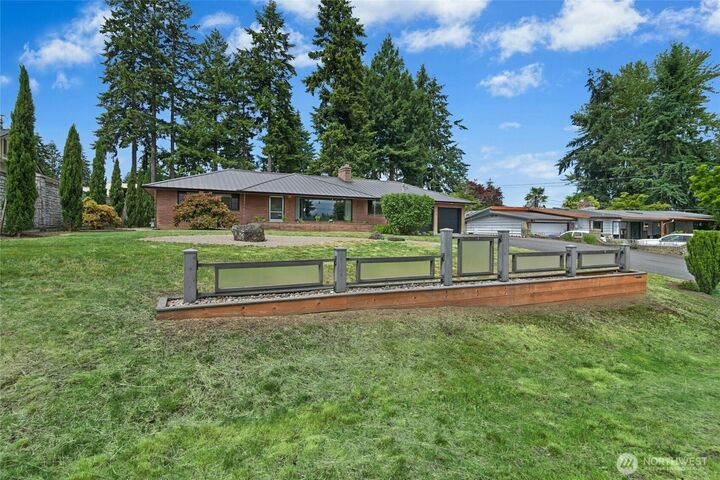 Property Photo: 4612 View Drive WA 98920