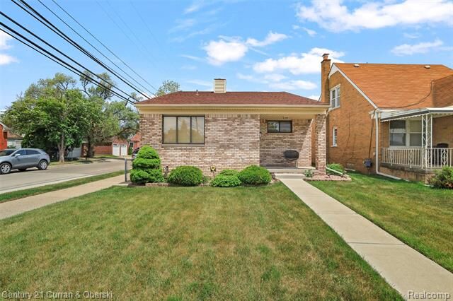 Property Photo:  5296 Chase Road  MI 48126 