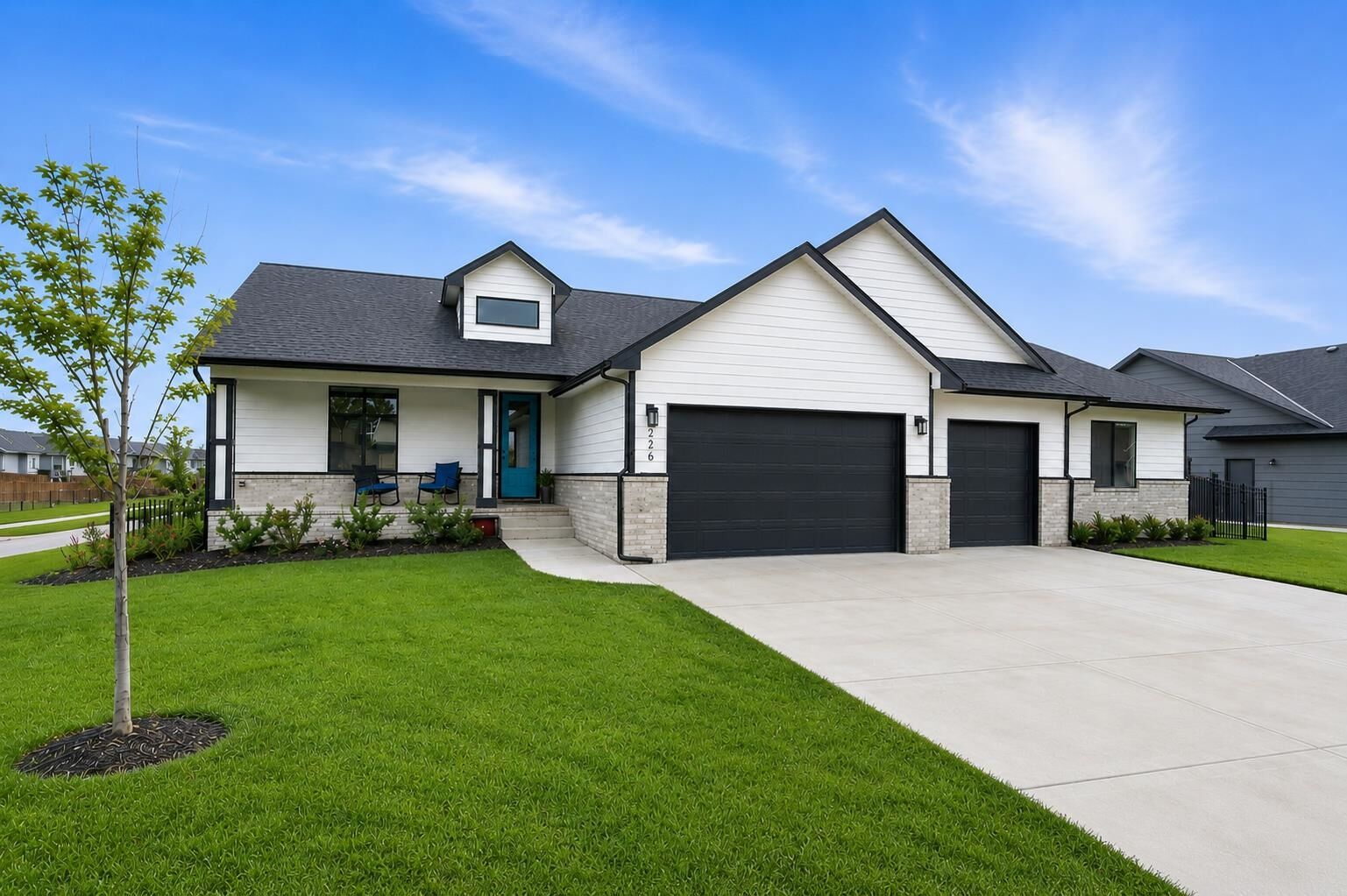 Property Photo:  226 S Wellcrest  KS 67052 
