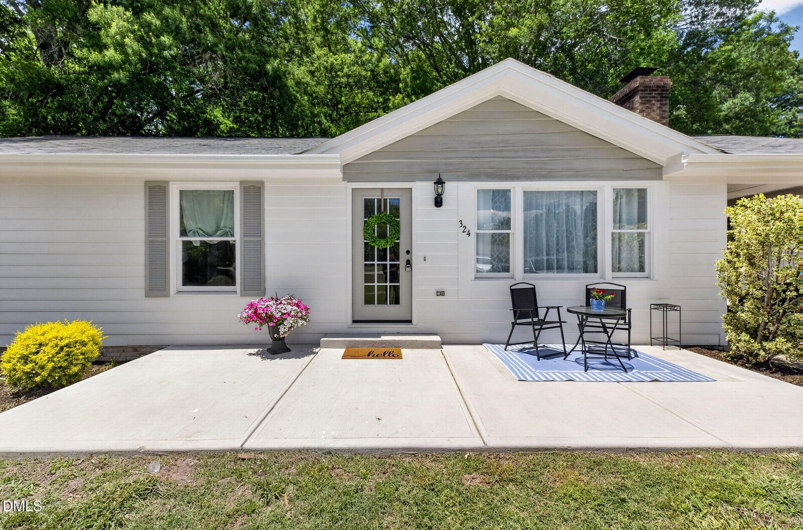 Property Photo:  324 Wendell Falls Parkway  NC 27591 