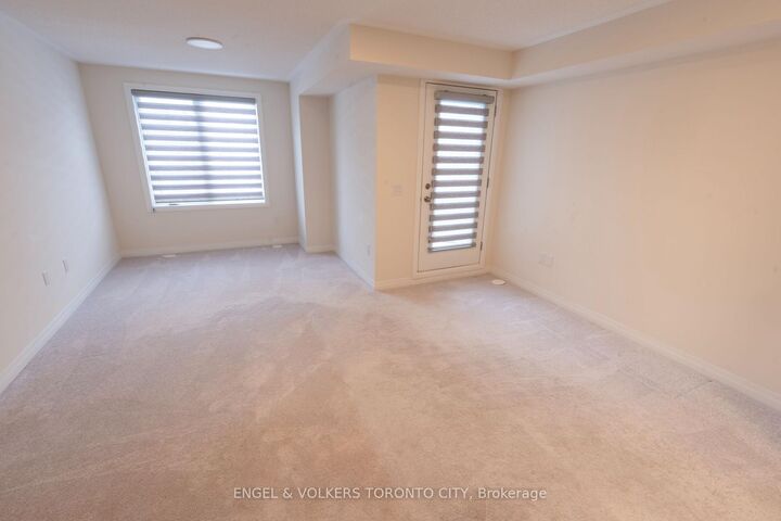 Property Photo: 50 Baynes Way 5 ON L3Z 4M4