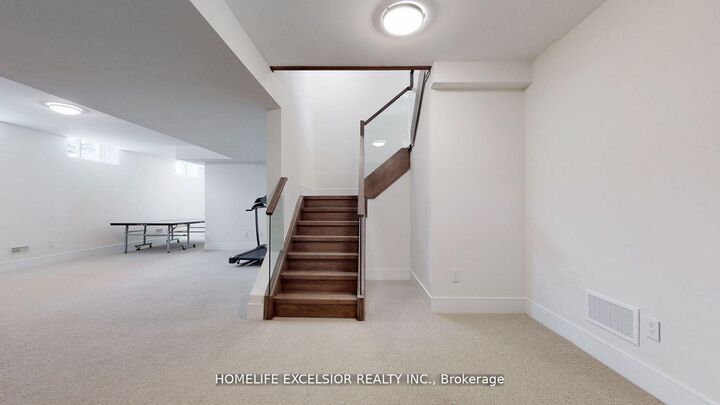 Property Photo: 24 Limerick Street ON L4E 3W9