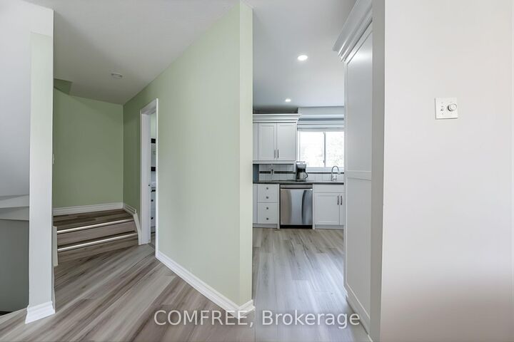 Property Photo:  60 Elmsdale Drive 26  ON N2E 2G4 