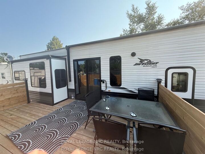 Property Photo: 4 Dogwood Street ON K9J 6Y3