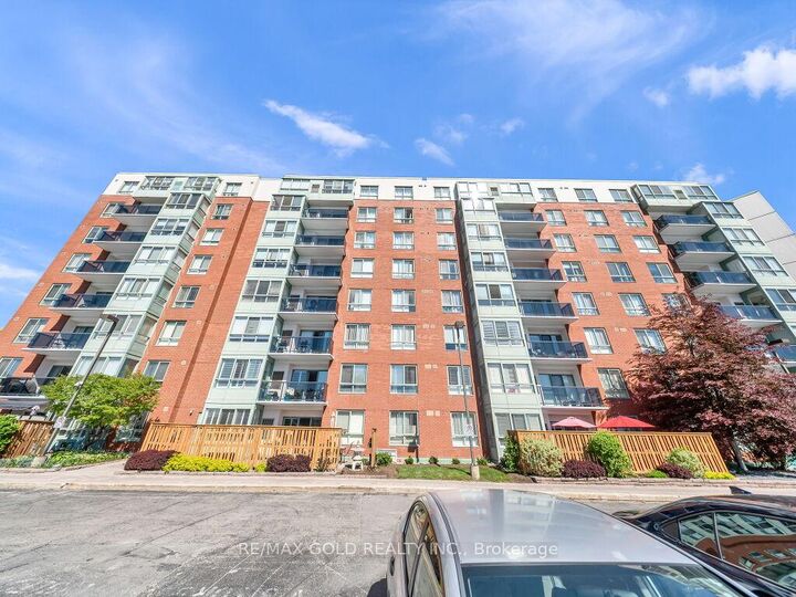 Property Photo: 30 Blue Springs Drive 611 ON N2J 4T2