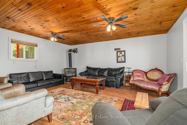 Property Photo: 1190 Hekkla Road ON P0C 1J0