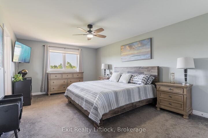 Property Photo:  11 Darrell Drain Crescent  ON K0L 2V0 