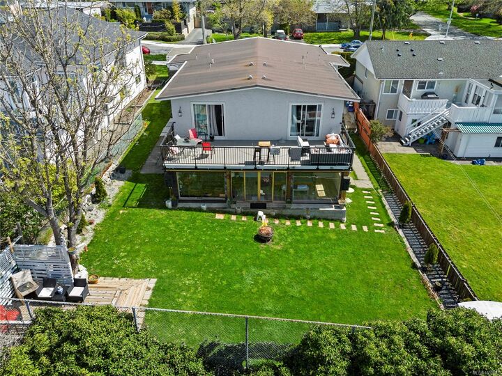 Property Photo: 3430 Seaton St BC V8Z 3V9