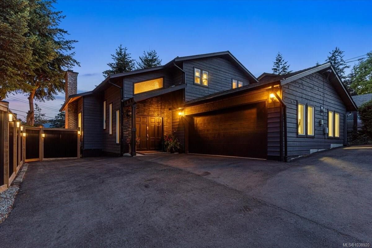 Property Photo:  148 Summit Dr  BC V9T 4Y2 