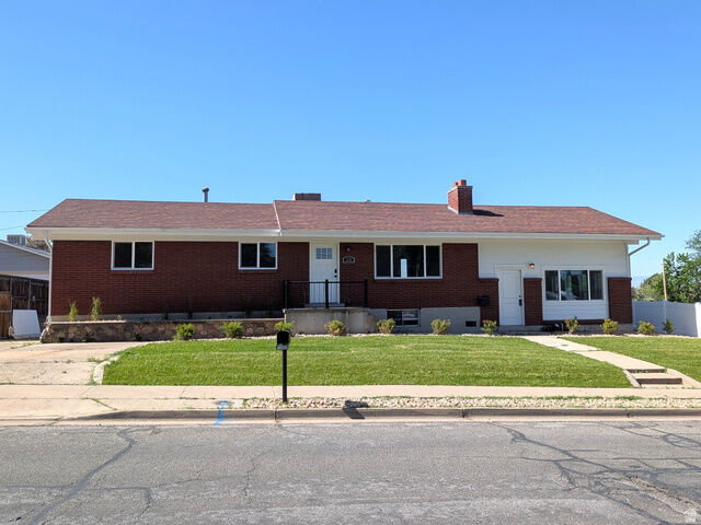 Property Photo:  360 E 400 N  UT 84014 