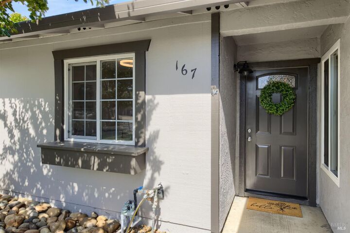 Property Photo: 167 Quincy Court CA 95687