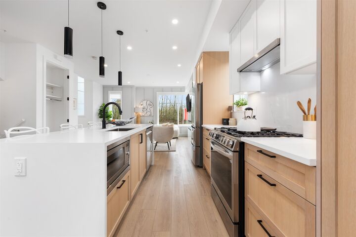 Property Photo: 20763 76 Avenue 67 BC V2Y 3N8