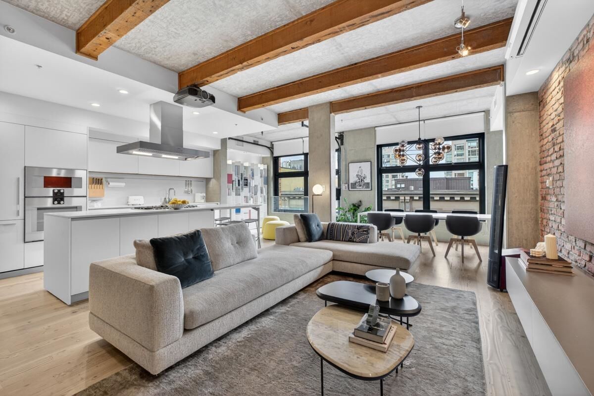 Property Photo:  1180 Homer Street 504  BC V6B 2X6 