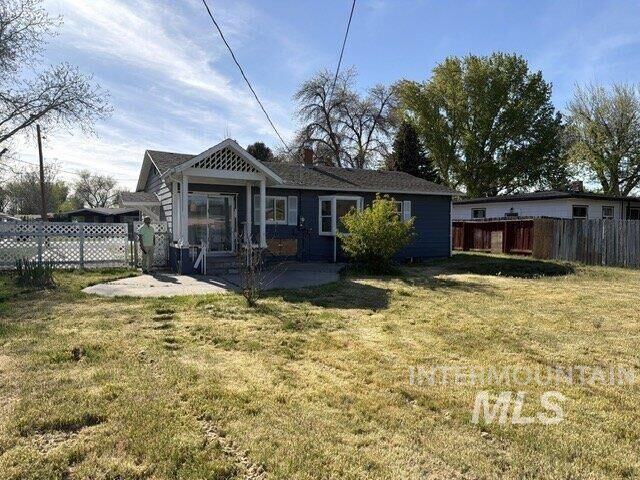 Property Photo:  860 N 9th E  ID 83647 