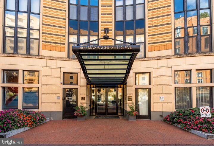 Property Photo: 400 Massachusetts Avenue NW 1207 DC 20001