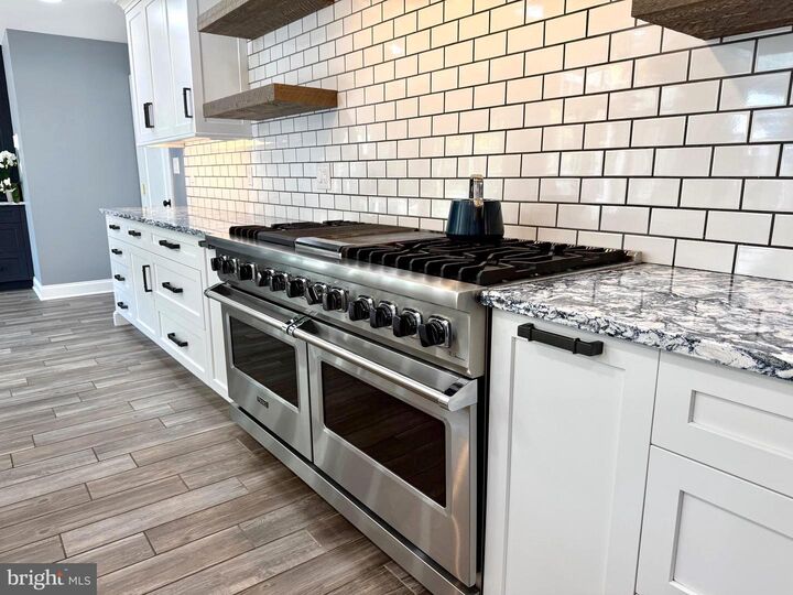 Property Photo: 102 Little Neck Road MD 21666