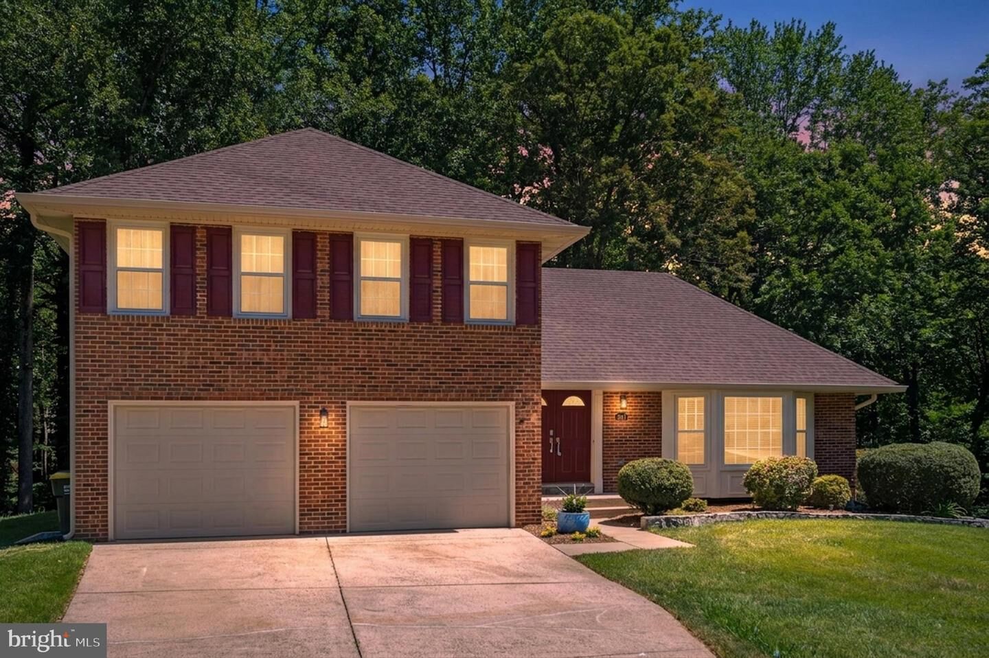 Property Photo: 4611 Tapestry Drive VA 22032