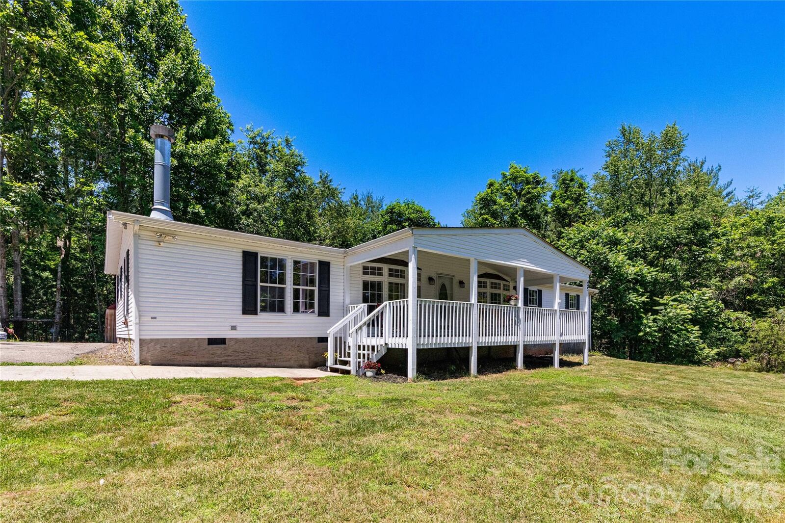 Property Photo:  25 Sienna Drive  NC 28806 