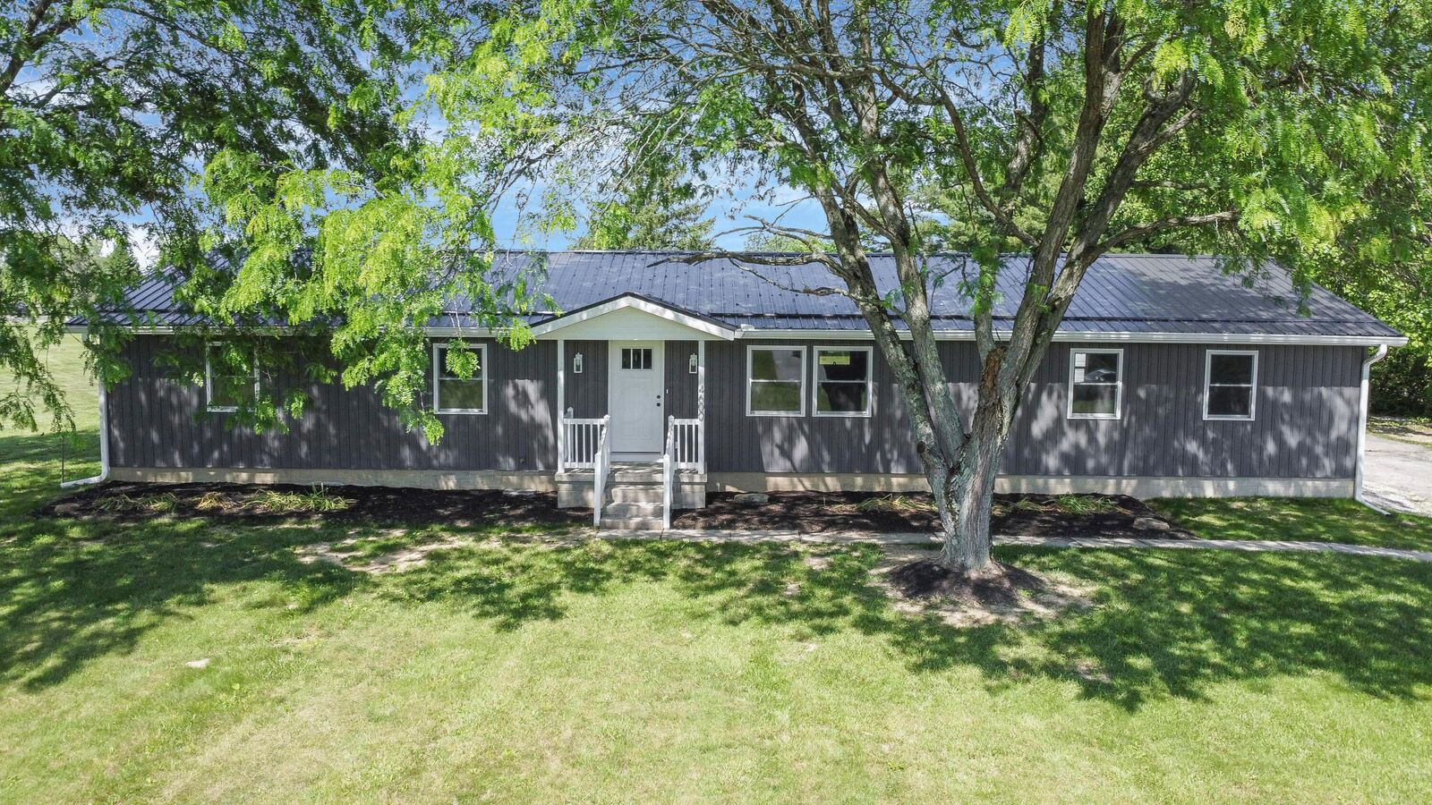 Property Photo: 4600 Liberty Road OH 43015