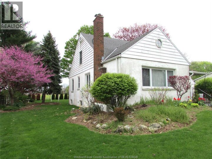 Property Photo:  171 Main Street East  ON N0P 2C0 