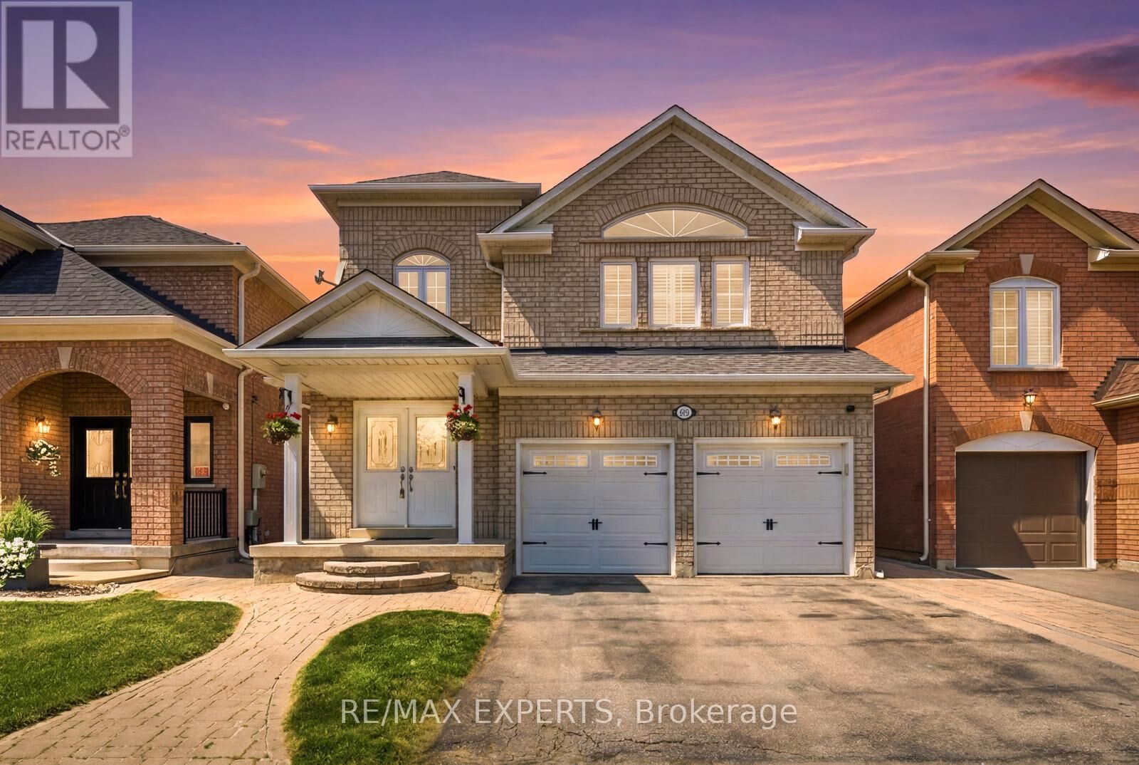 Property Photo:  204 Montebello Avenue  ON L4H 1L9 