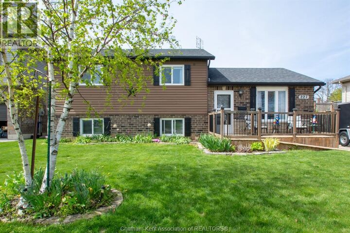 Property Photo: 227 Bristol Drive ON N7M 6K9