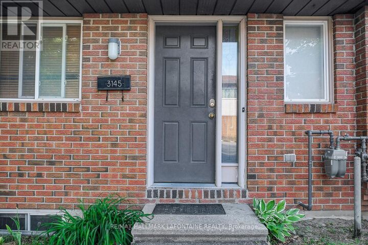 Property Photo: 3145 Olympic Way 39 ON K1T 1Y7