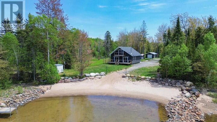 838 Four Seasons Dr — photo 1